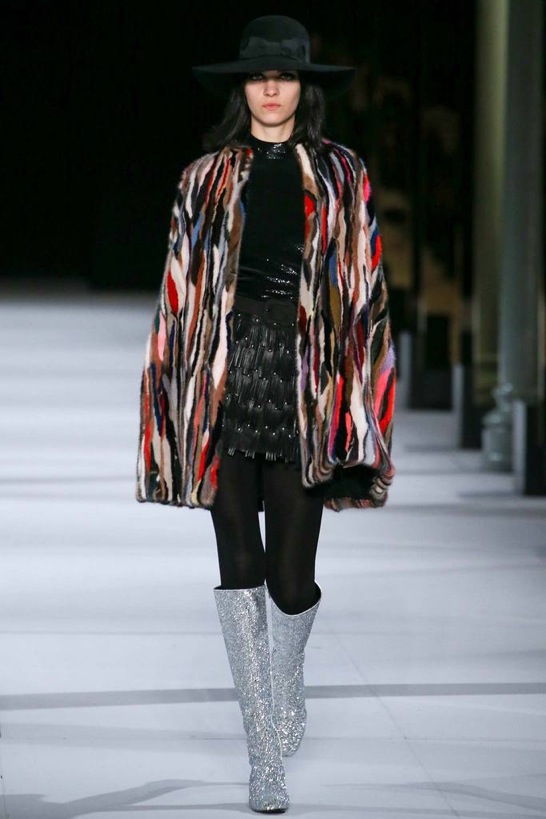 Nº 98 - SAINT LAURENT: EL NUEVO POP URBANO