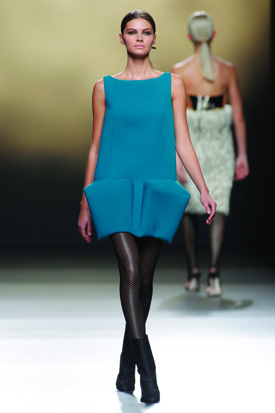 asmoda.Models.Custom.FotosVista