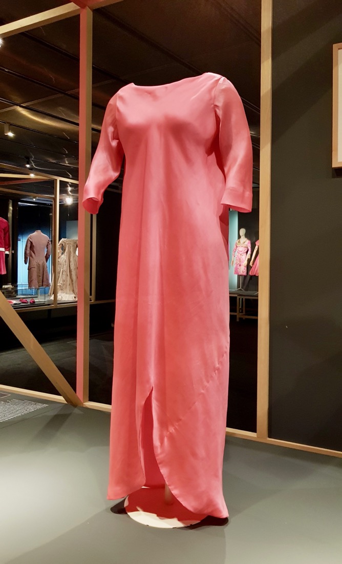 Túnica Balenciaga. 1955