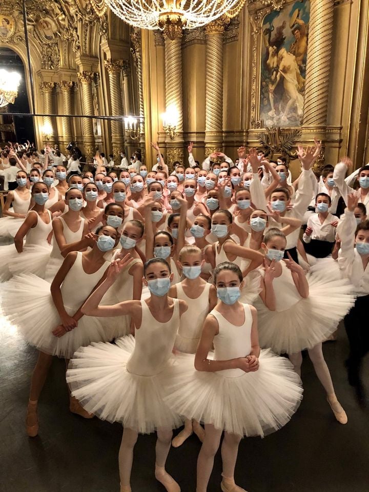 Les Rats, Escuela de Danza