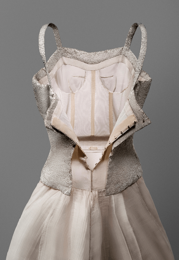 Interior de un vestido