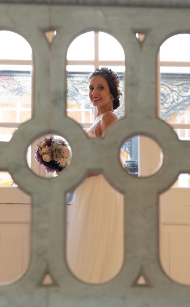 Una de sus felices novias
