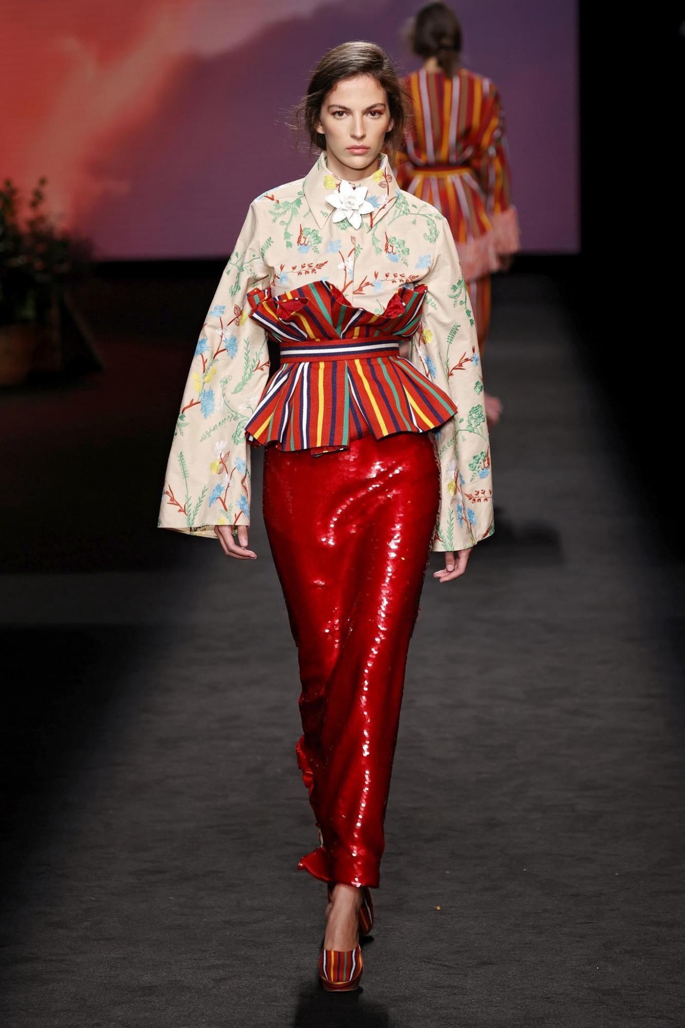 asmoda.Models.Custom.FotosVista
