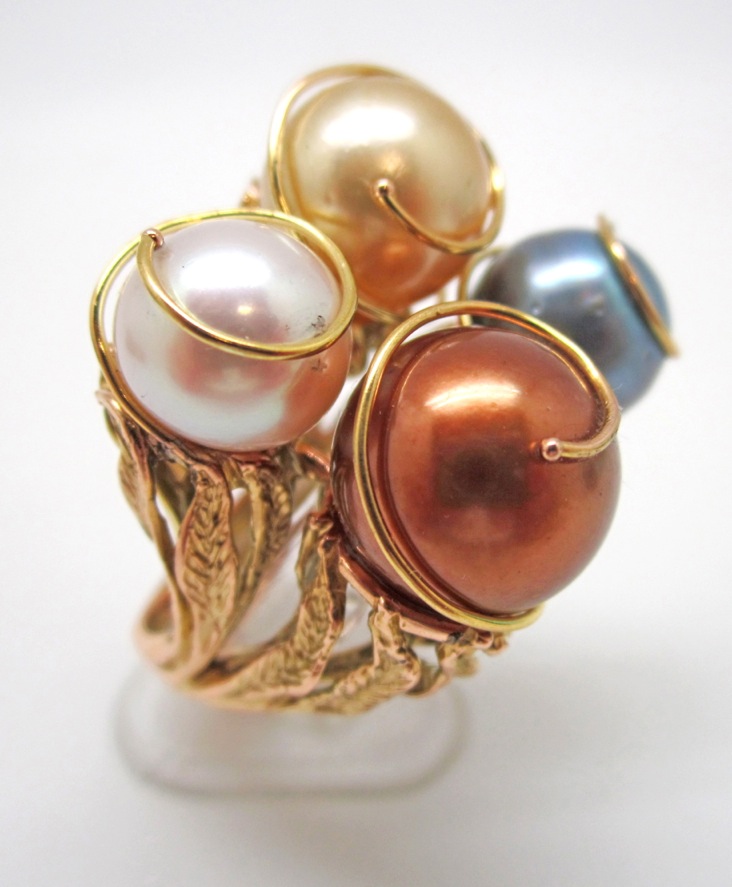 Anillo Algas de oro y perlas
