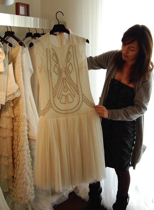 En su showroom