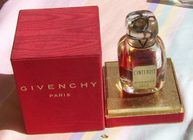 Perfume L'Interdit