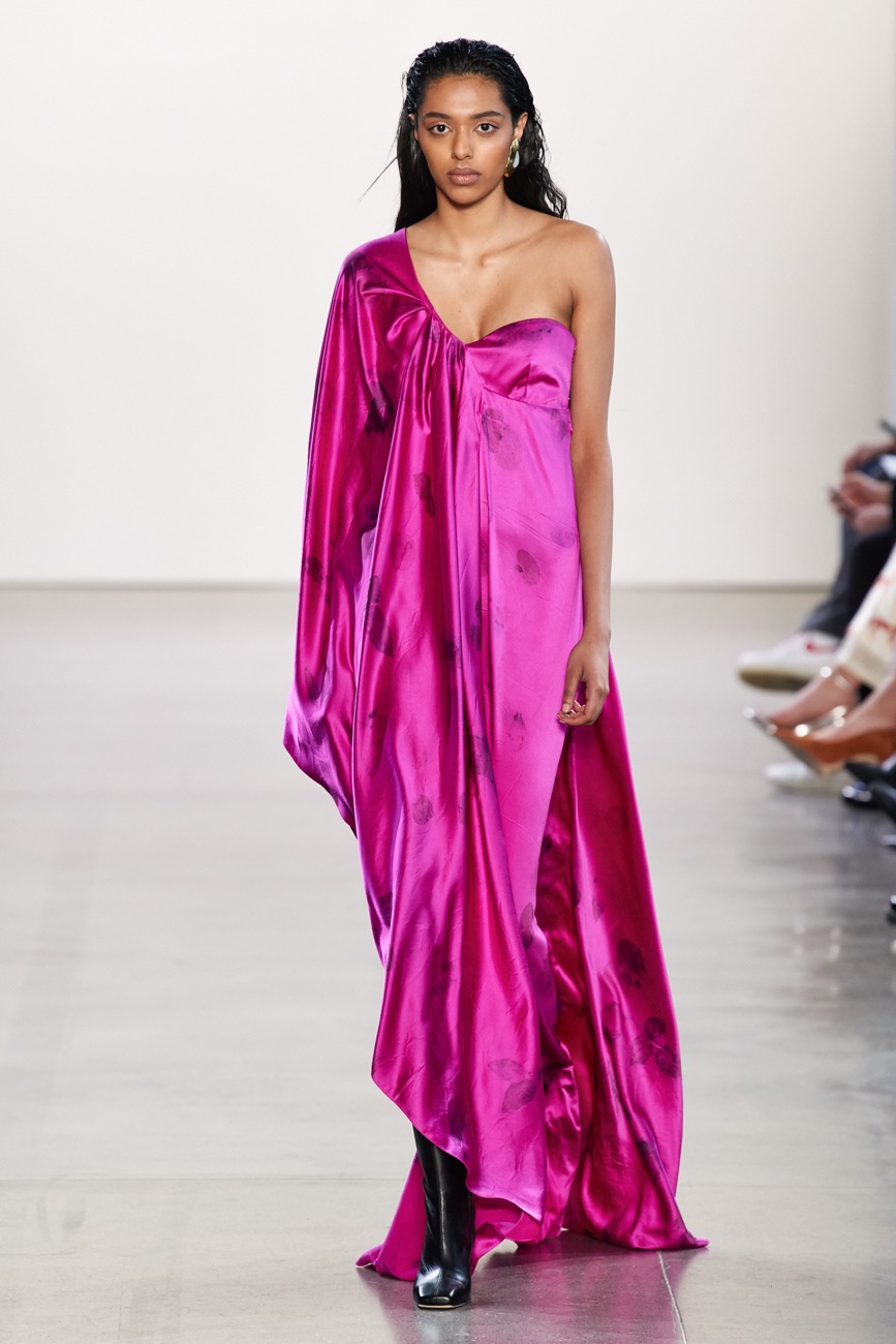 asmoda.Models.Custom.FotosVista