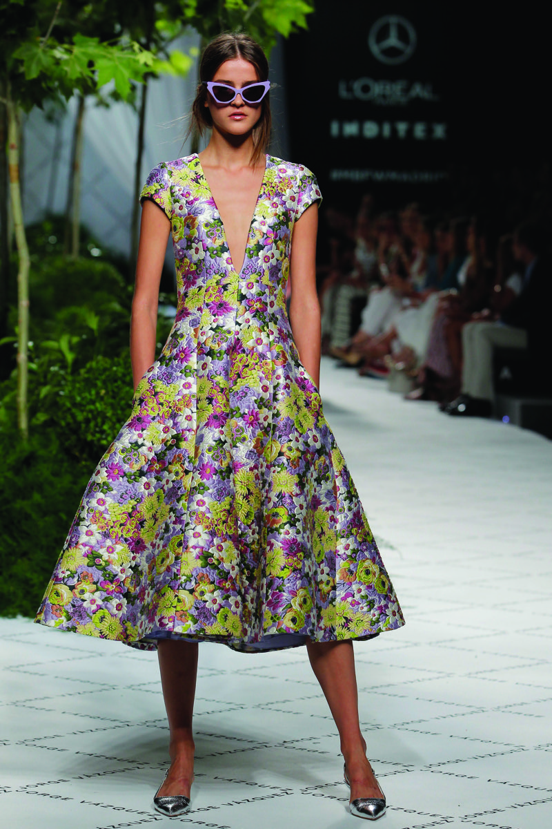 asmoda.Models.Custom.FotosVista