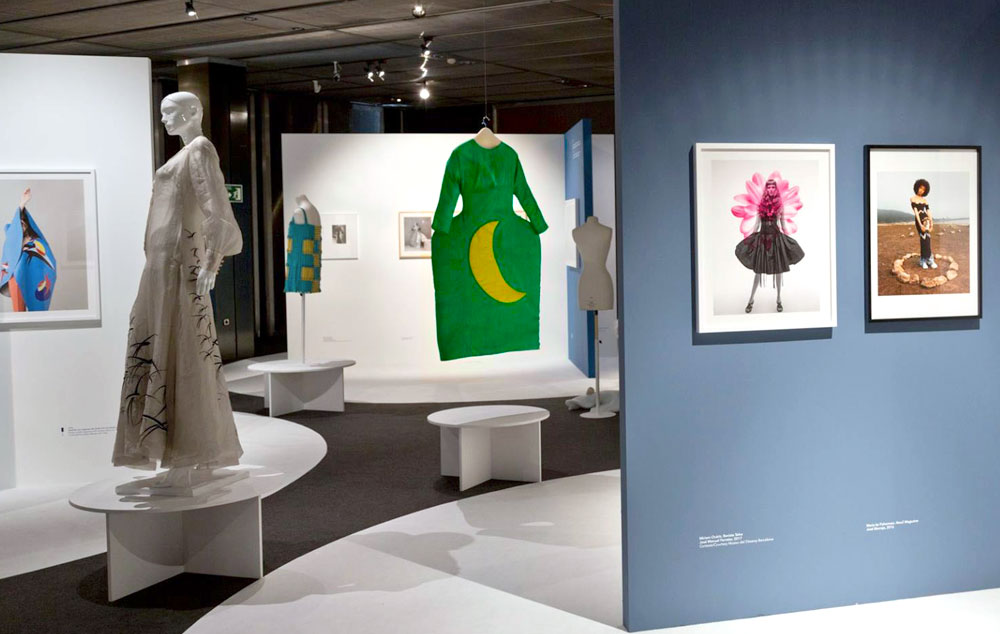 Exposición en el Museo del Traje