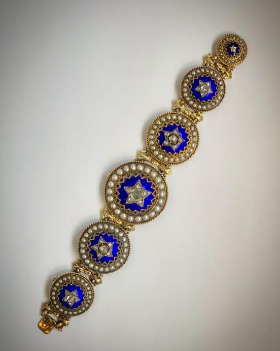 Pulsera de la época victoriana