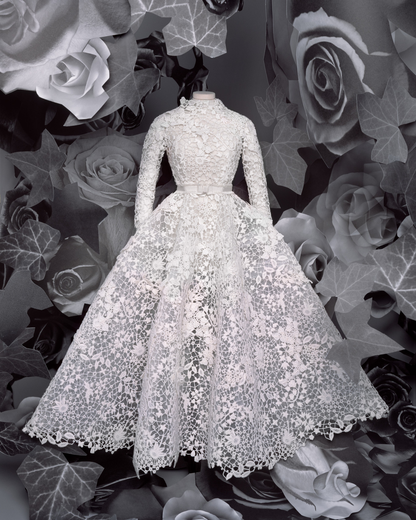 Estilo new look en guipur. Dior