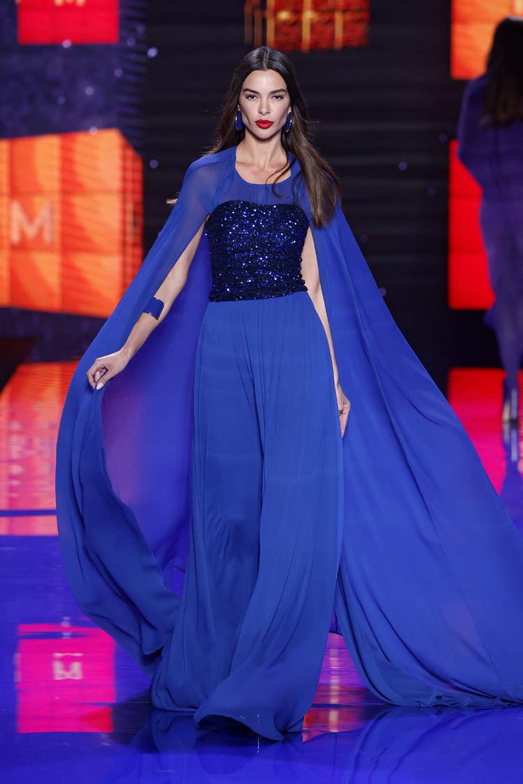 asmoda.Models.Custom.FotosVista