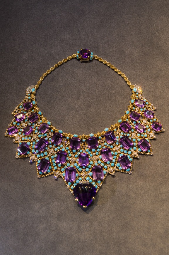 Collar