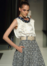 asmoda.Models.Custom.FotosVista