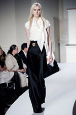 asmoda.Models.Custom.FotosVista