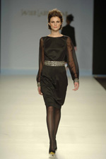 asmoda.Models.Custom.FotosVista