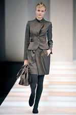 asmoda.Models.Custom.FotosVista