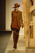 asmoda.Models.Custom.FotosVista