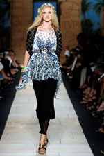 asmoda.Models.Custom.FotosVista