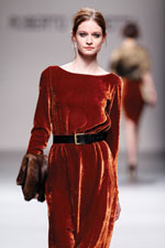 asmoda.Models.Custom.FotosVista