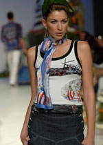 asmoda.Models.Custom.FotosVista