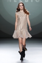asmoda.Models.Custom.FotosVista