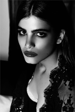 asmoda.Models.Custom.FotosVista