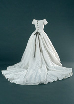 Traje de Novia - S. XIX