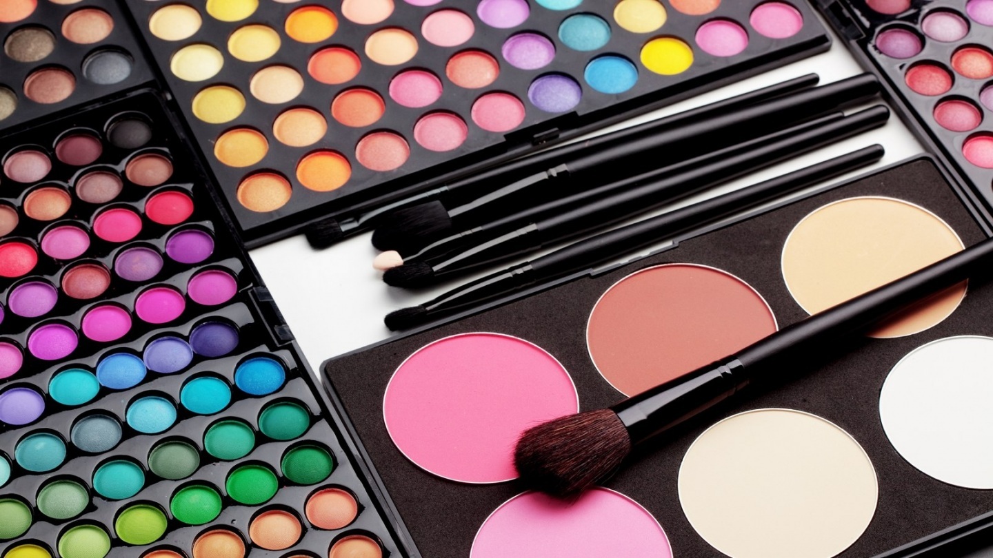 Colores y brochas