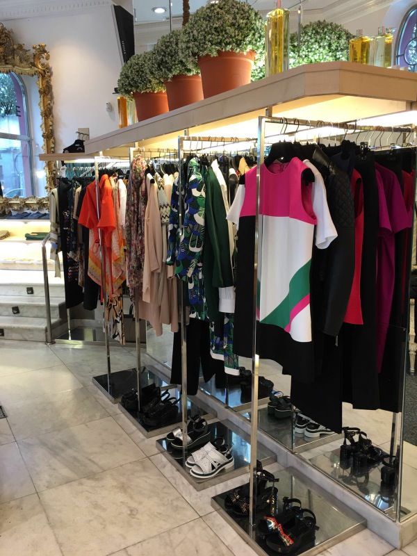 Complementos YOWE, TU TIENDA ONLINE DE LUJO