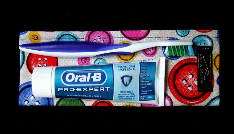 Complementos ESTUCHE BOCASANA, "BOCA SANA, BOCA FELIZ"