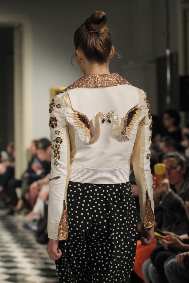 Complementos LOS CISNES DE LOARCE