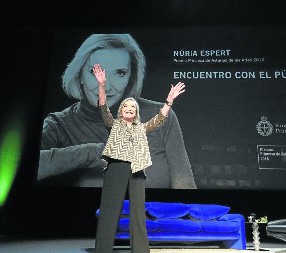 En el Teatro Jovellanos