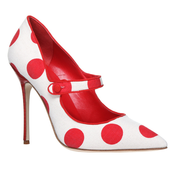 Zapato de lunares