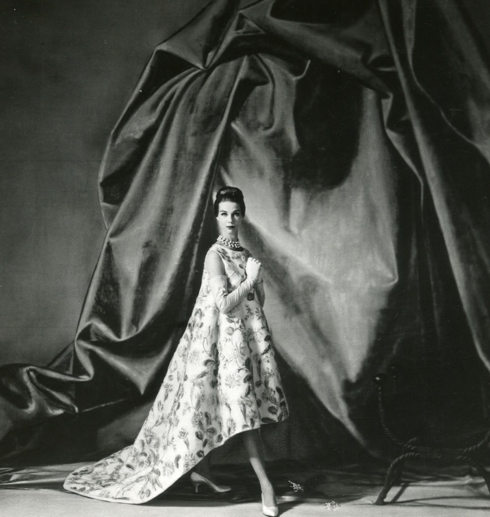 Vestido de coctel bordado