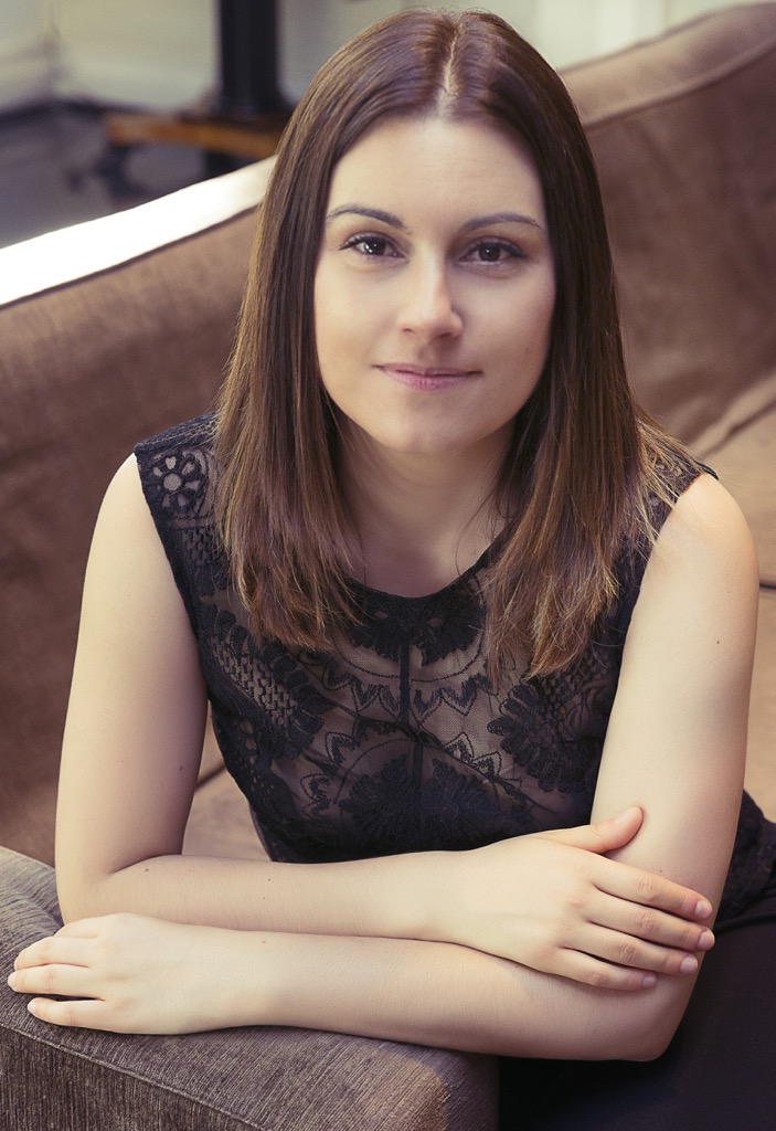 Nº 134 - ESTHER NORIEGA, EN LA FERIA NUPCIAL DE ESSEN