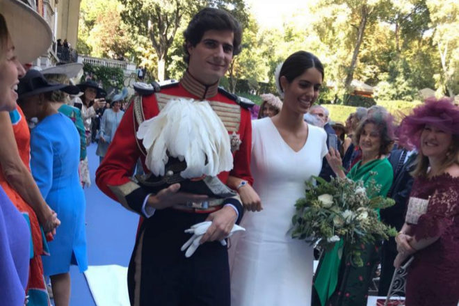 Entre los invitados