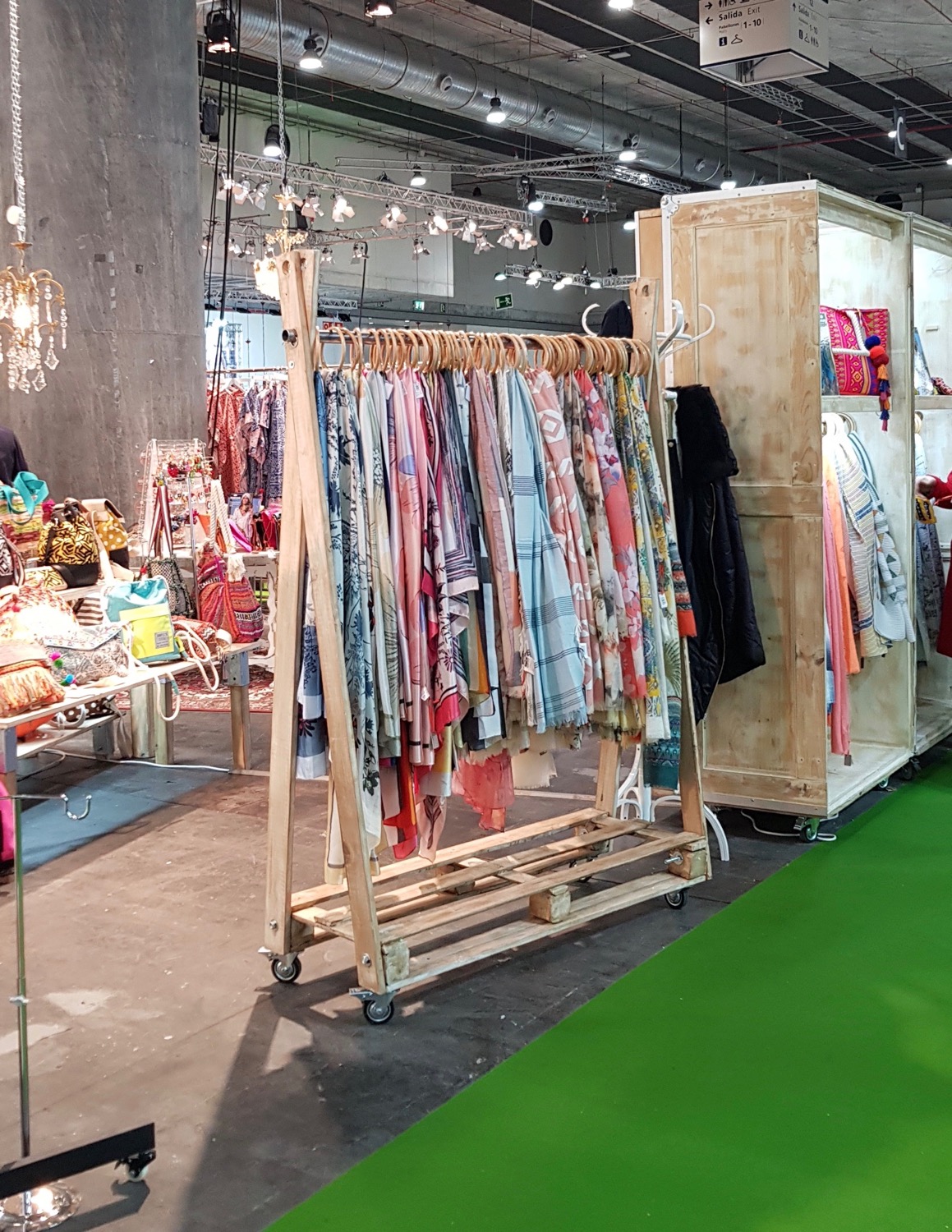 Stand en Momad