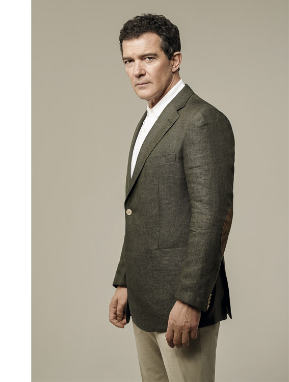 Nº 150 - ANTONIO BANDERAS, IMAGEN DE MODA HOMBRE
