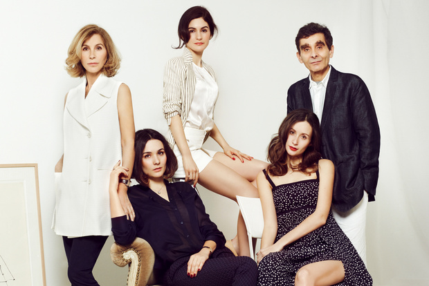 Adolfo con su familia
