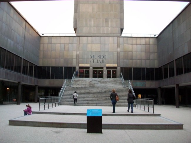 Nº 155 - EL MUSEO DEL TRAJE CIERRA POR OBRAS