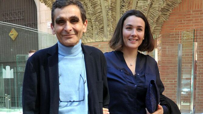 Con su padre, Adolfo Domínguez