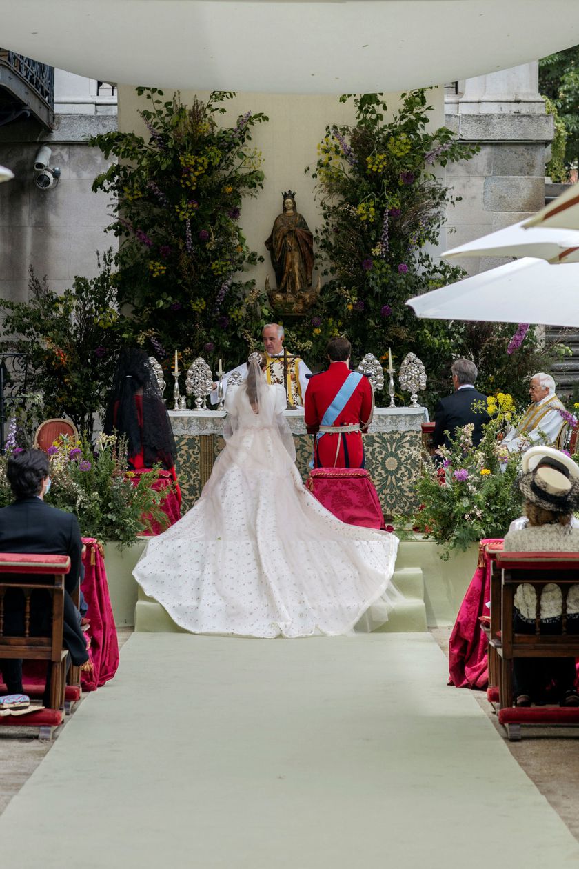El altar en los jardines