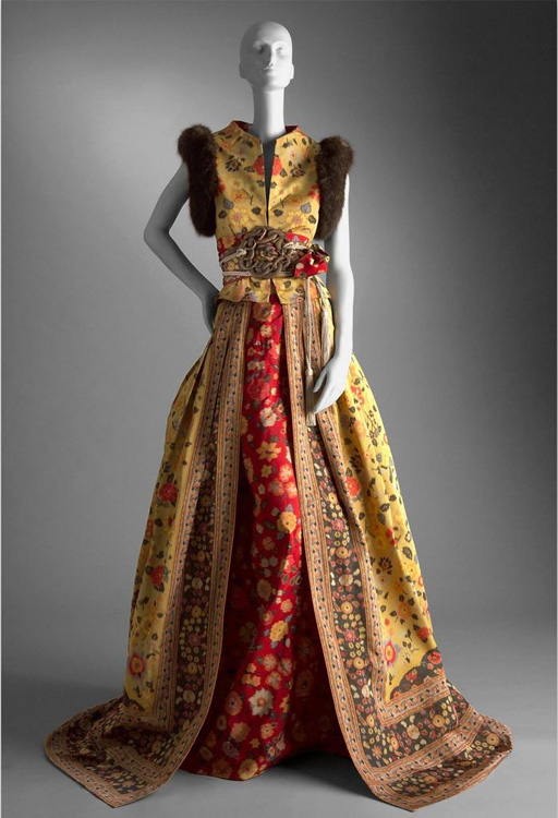 Traje de noche