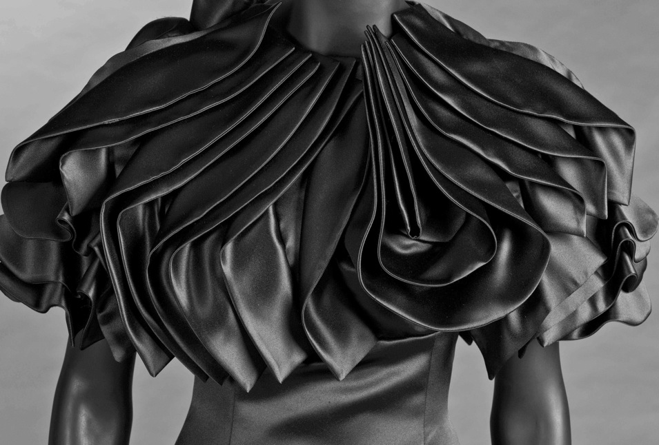 asmoda.Models.Custom.FotosVista