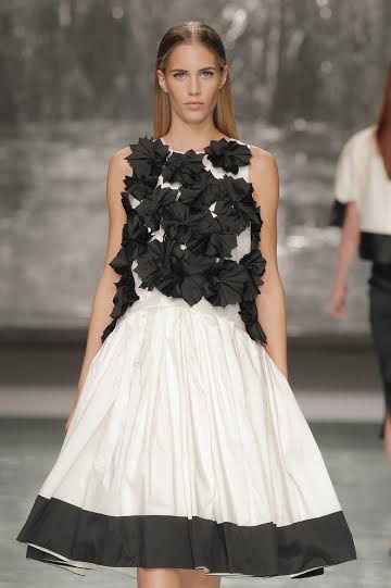 Nº 96 - PORTUGAL FASHION PRESENTA SUS COLECCIONES DE PRIMAVERA