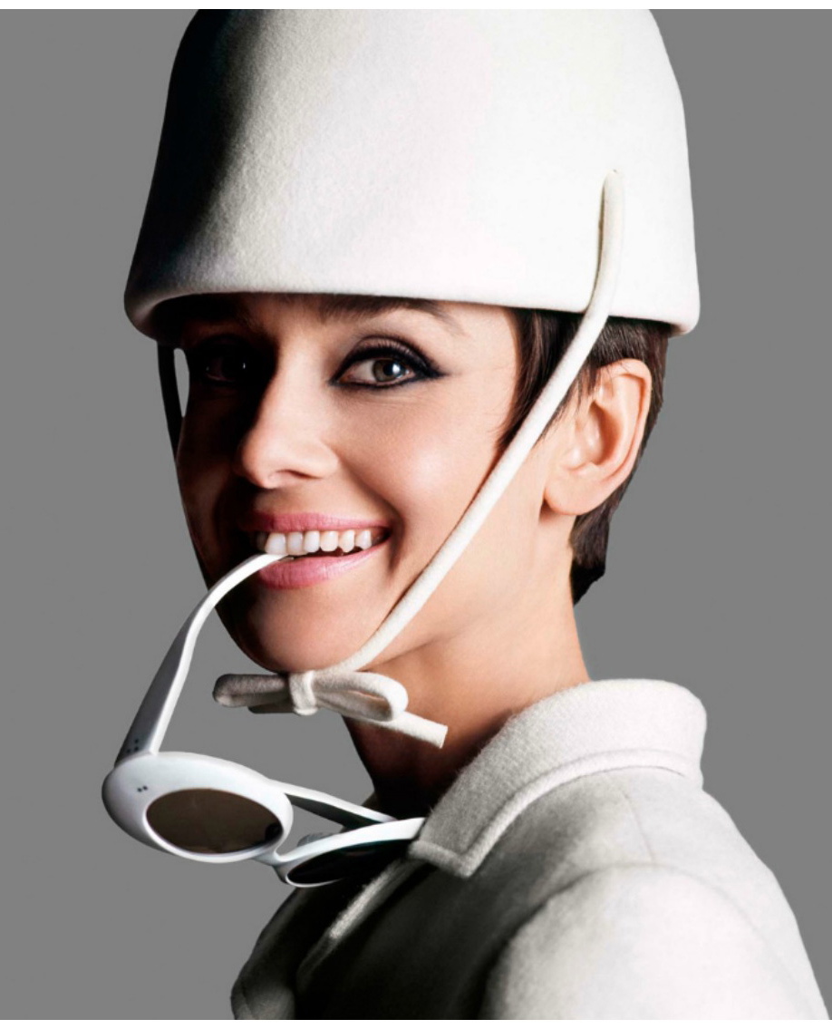 Hepburn, de Courreges