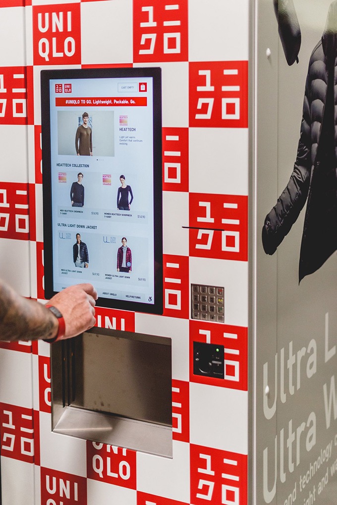 Máquina vending de Uniqlo