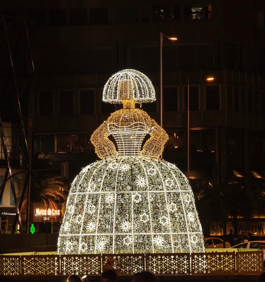 La Menina gigante de Sardá