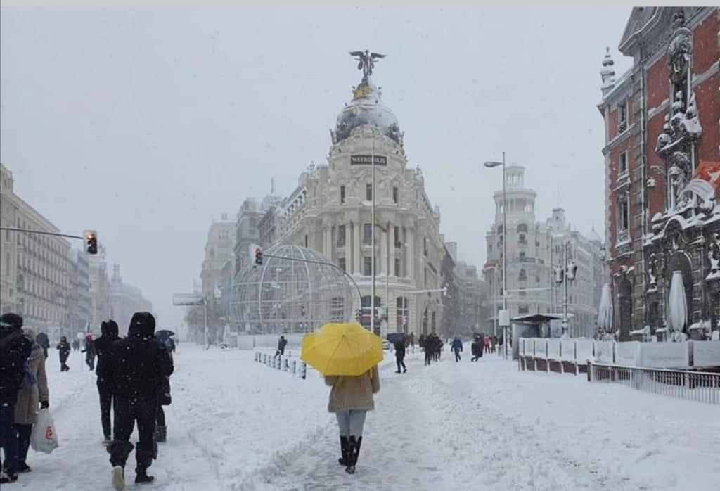 Madrid colapsado por la nieve